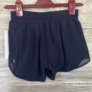 NEW w tags Hotty Hot Short II *Long - LuluLemon.